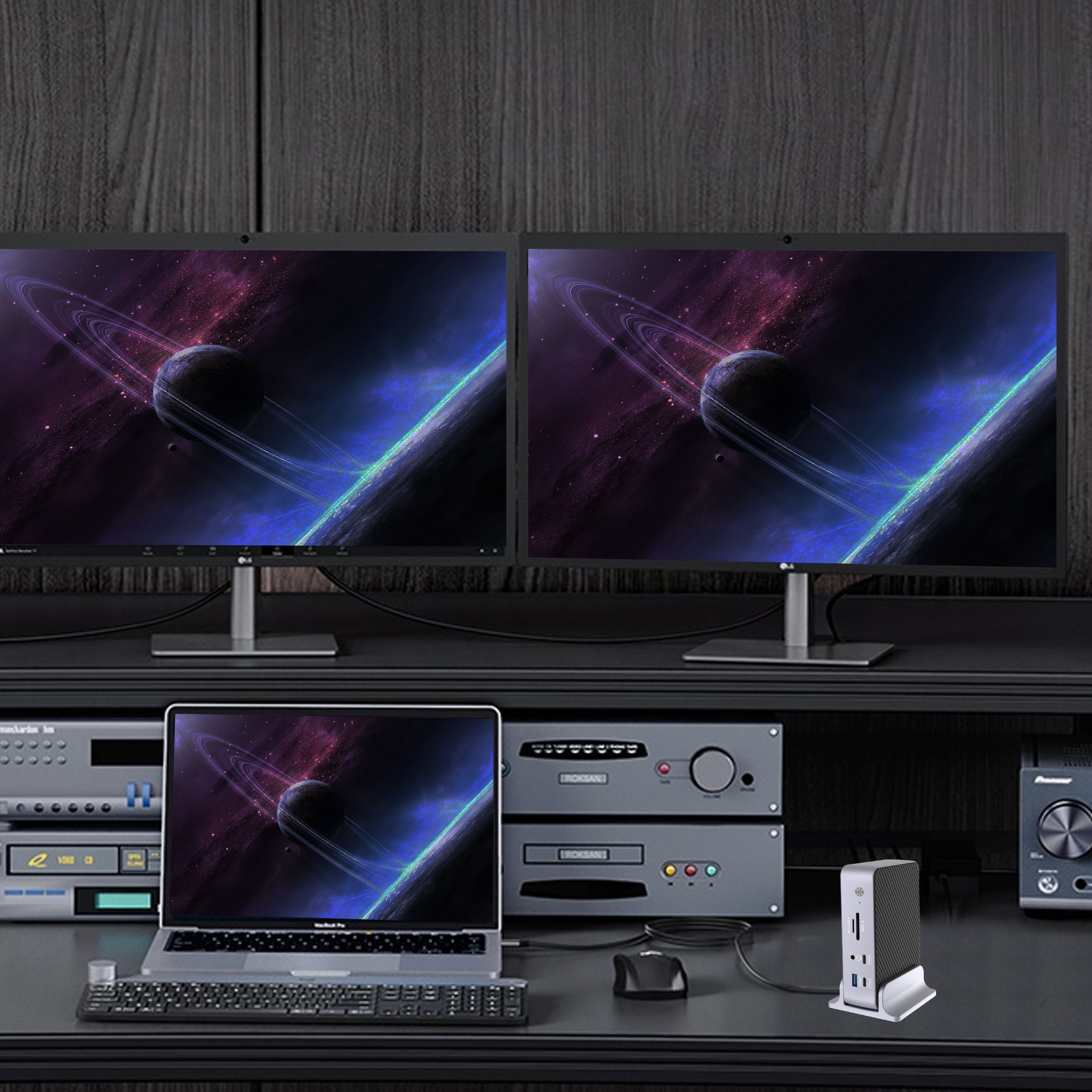 Cruxtec USB-C to DisplayPort Cable 8K@30Hz (Metallic Gray + Black 1m) image